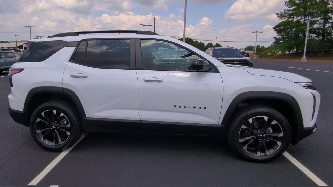 2027 Chevrolet Equinox RS