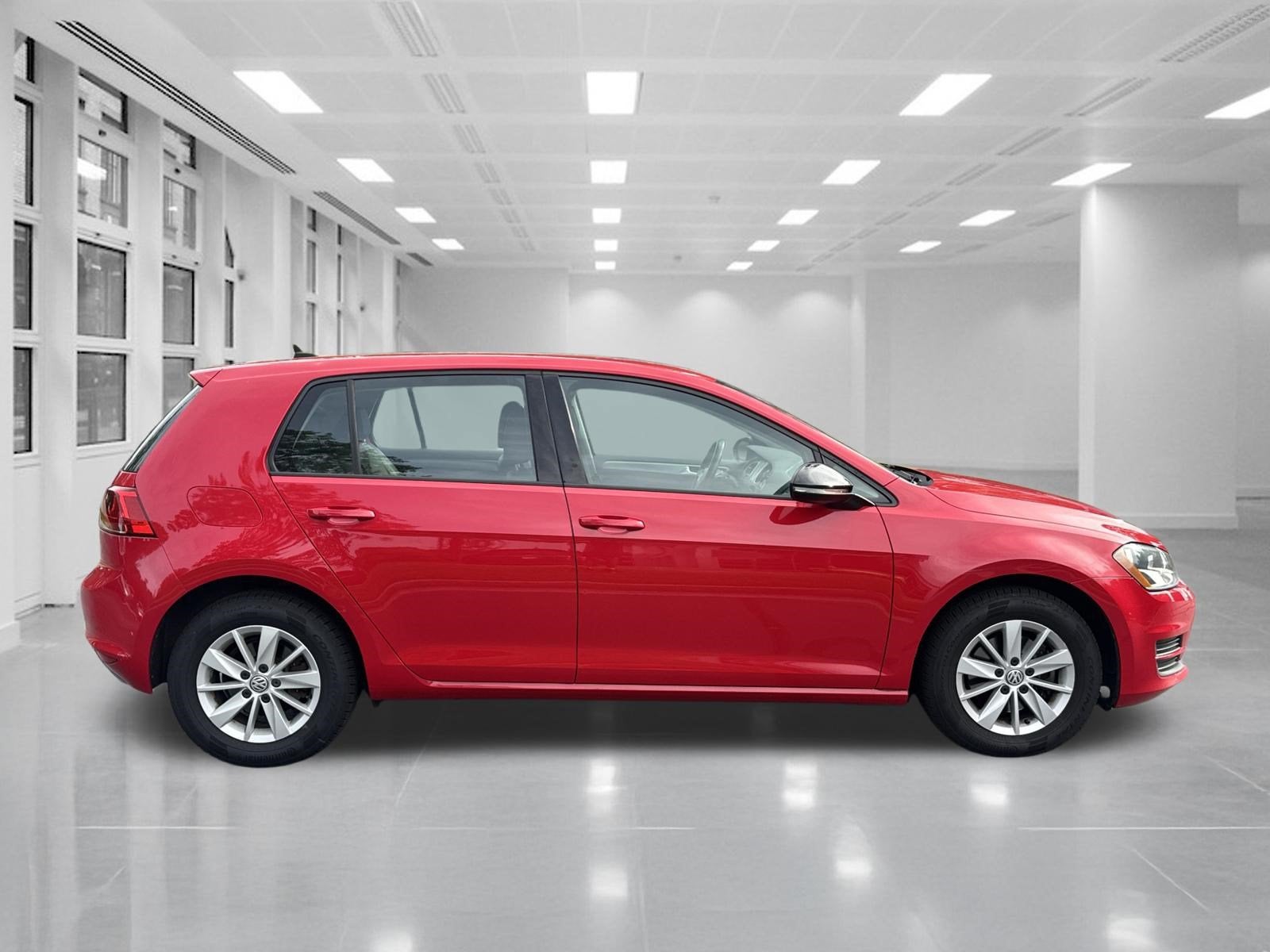 2015 Volkswagen Golf TSI S