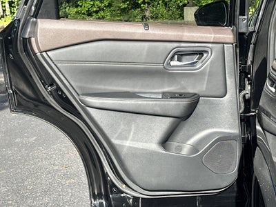 2023 Nissan Rogue SL FWD