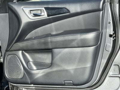 2020 Nissan Pathfinder SV 2WD