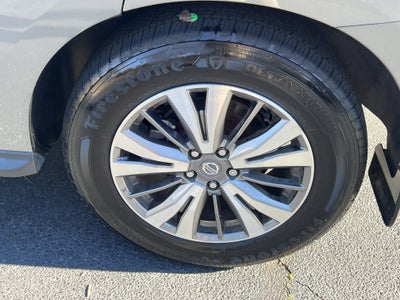 2020 Nissan Pathfinder SV 2WD