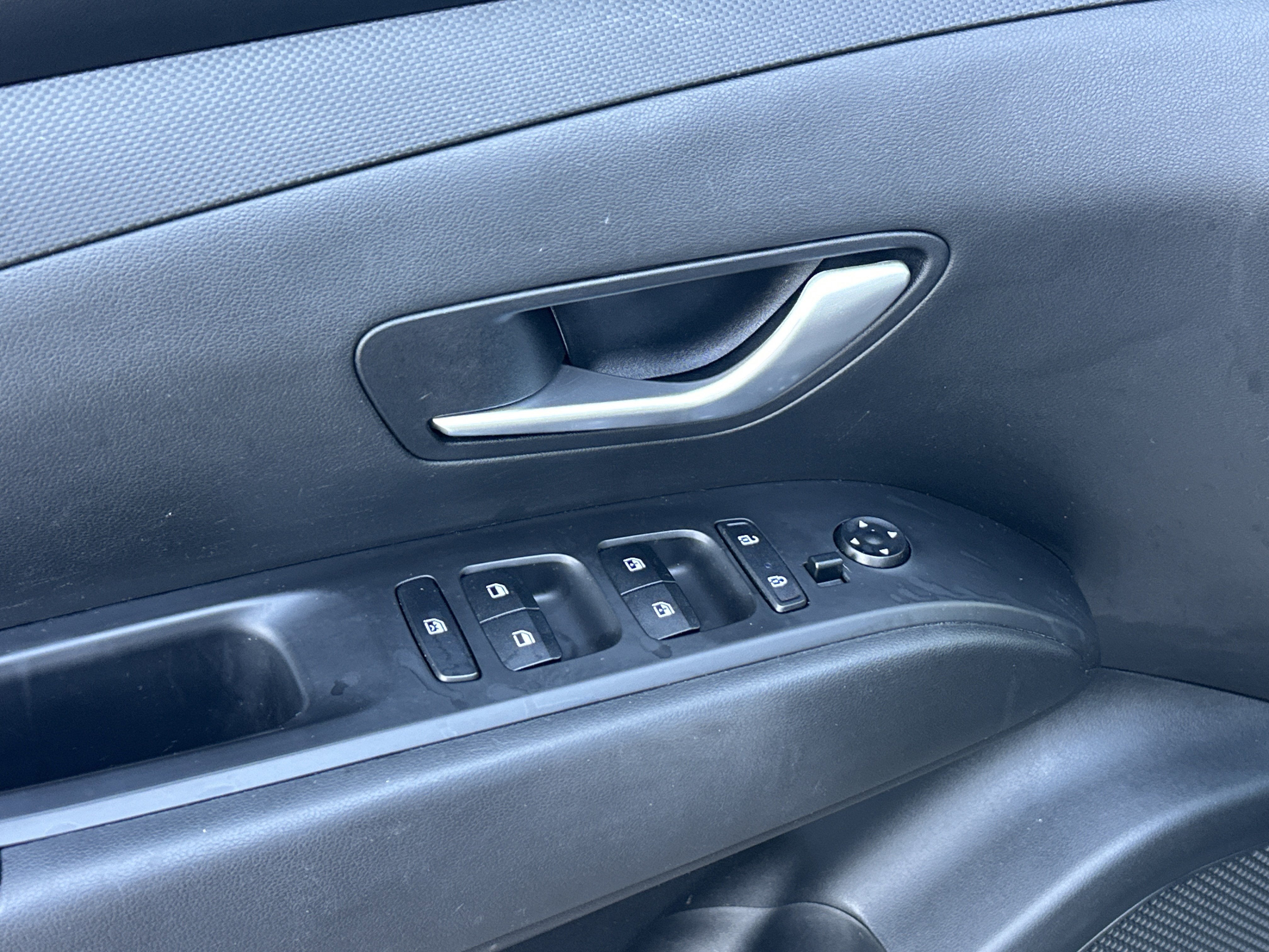 2023 Hyundai Santa Cruz SEL Premium