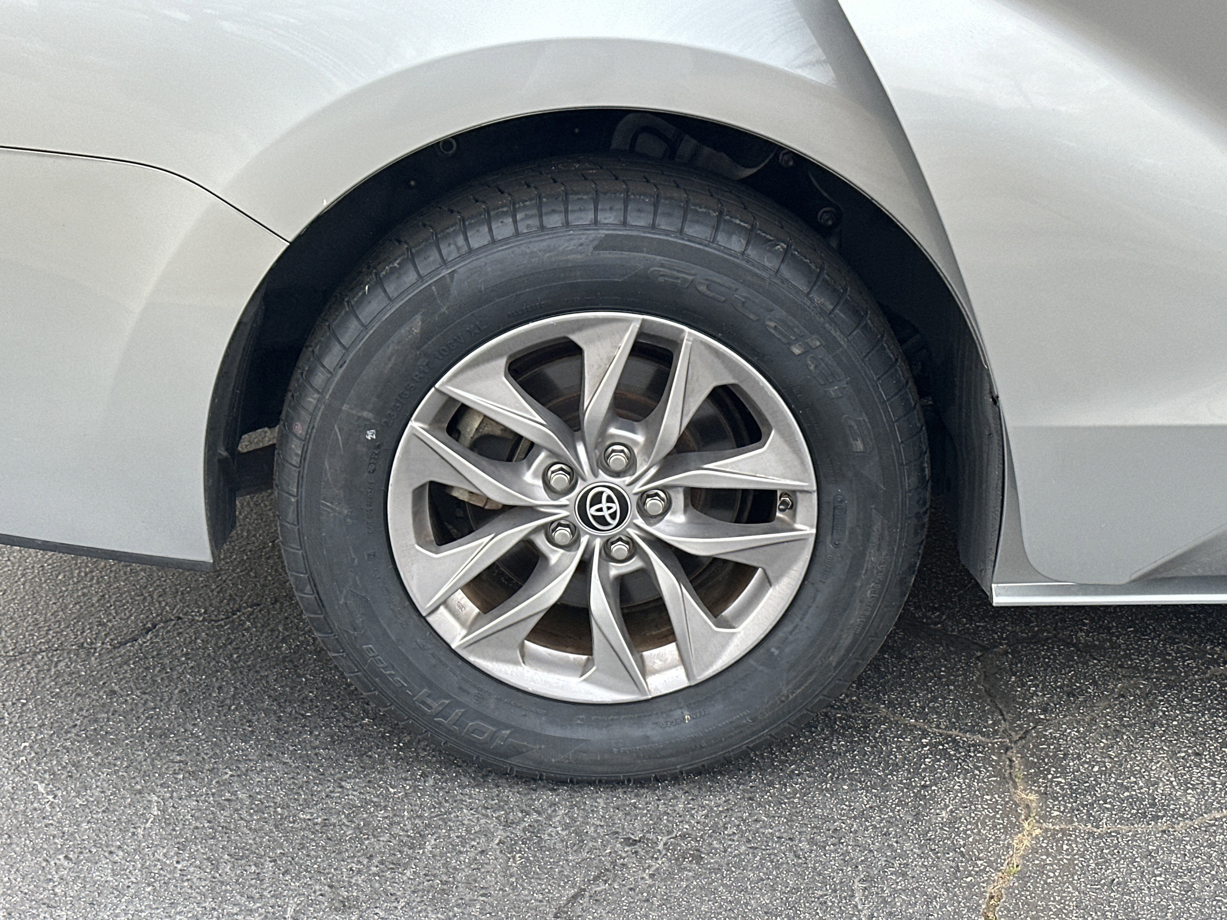 2022 Toyota Sienna XLE