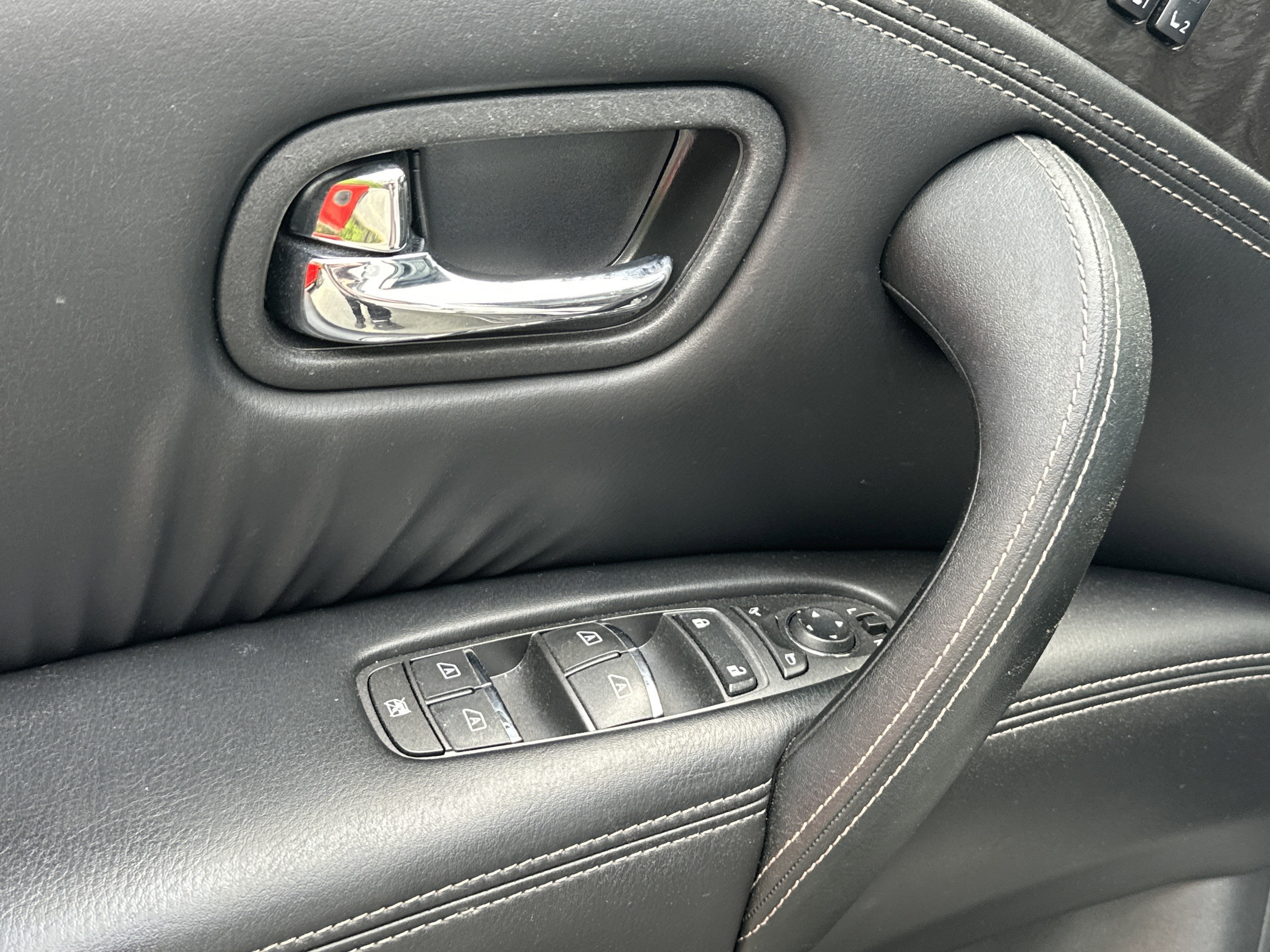 2022 Nissan Armada Platinum 2WD