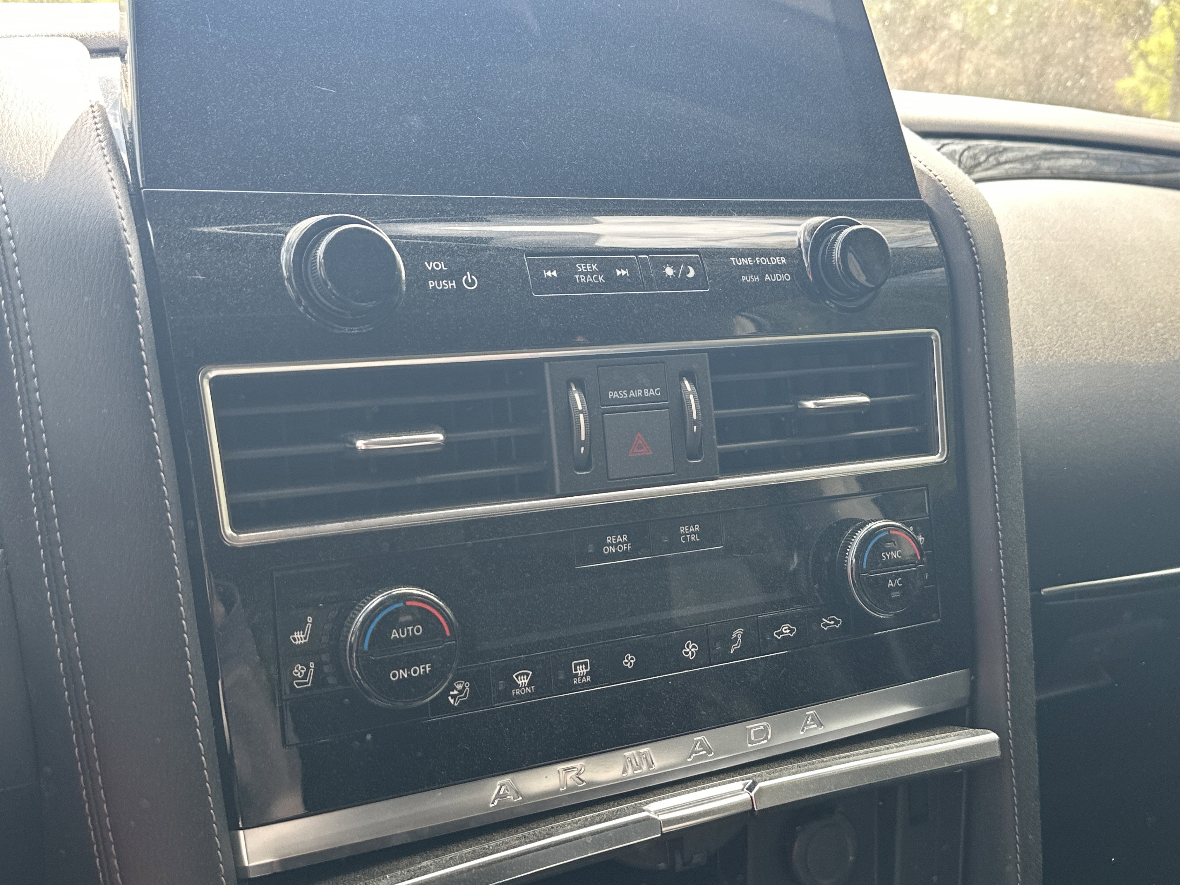 2022 Nissan Armada Platinum 2WD