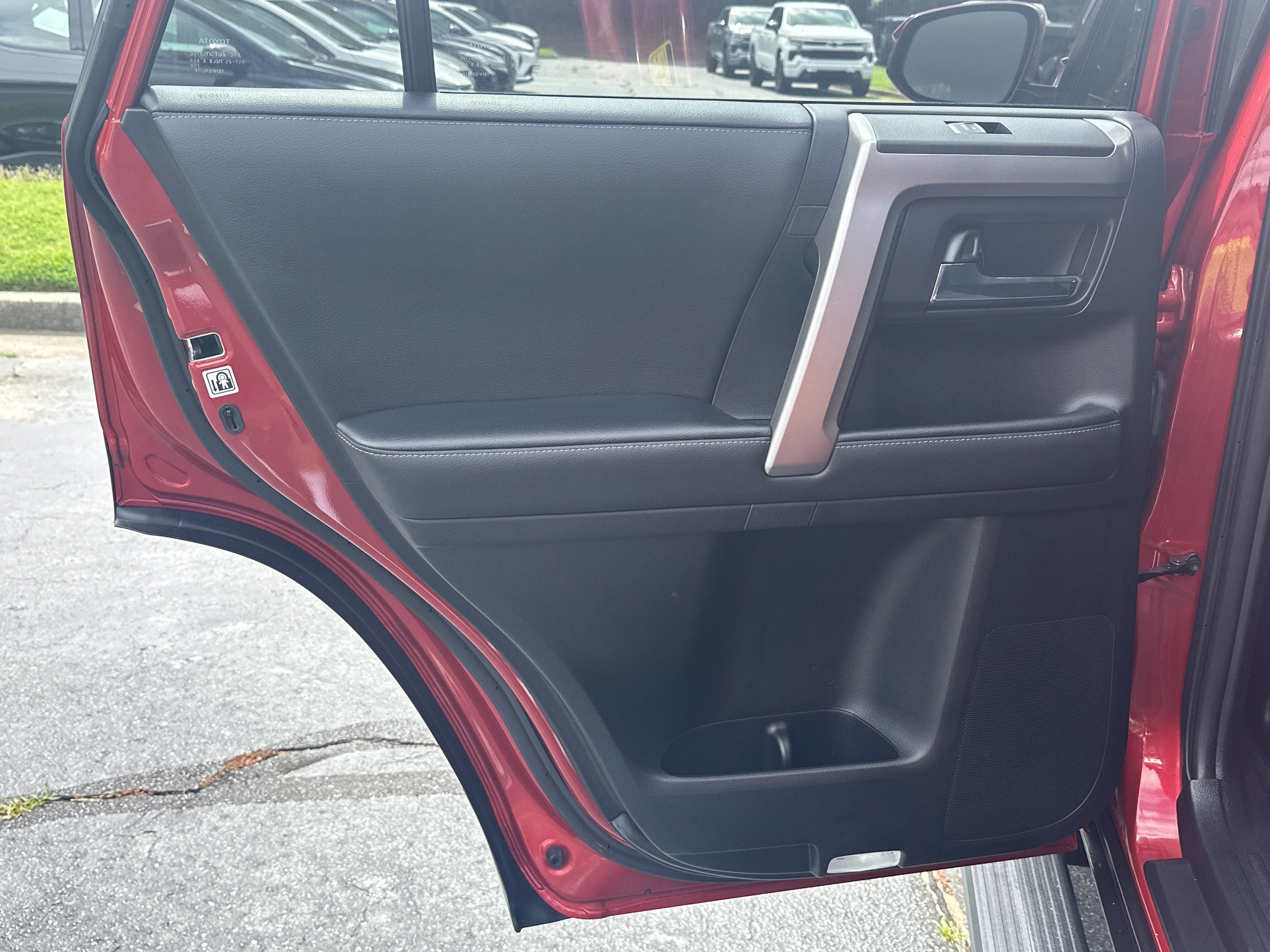 2022 Toyota 4Runner SR5