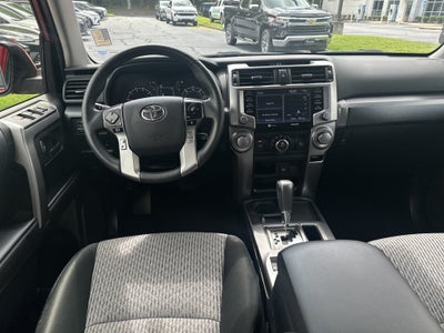 2022 Toyota 4Runner SR5