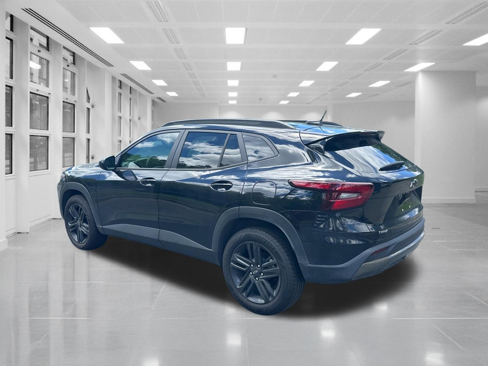 2025 Chevrolet Trax Activ - Photo 7