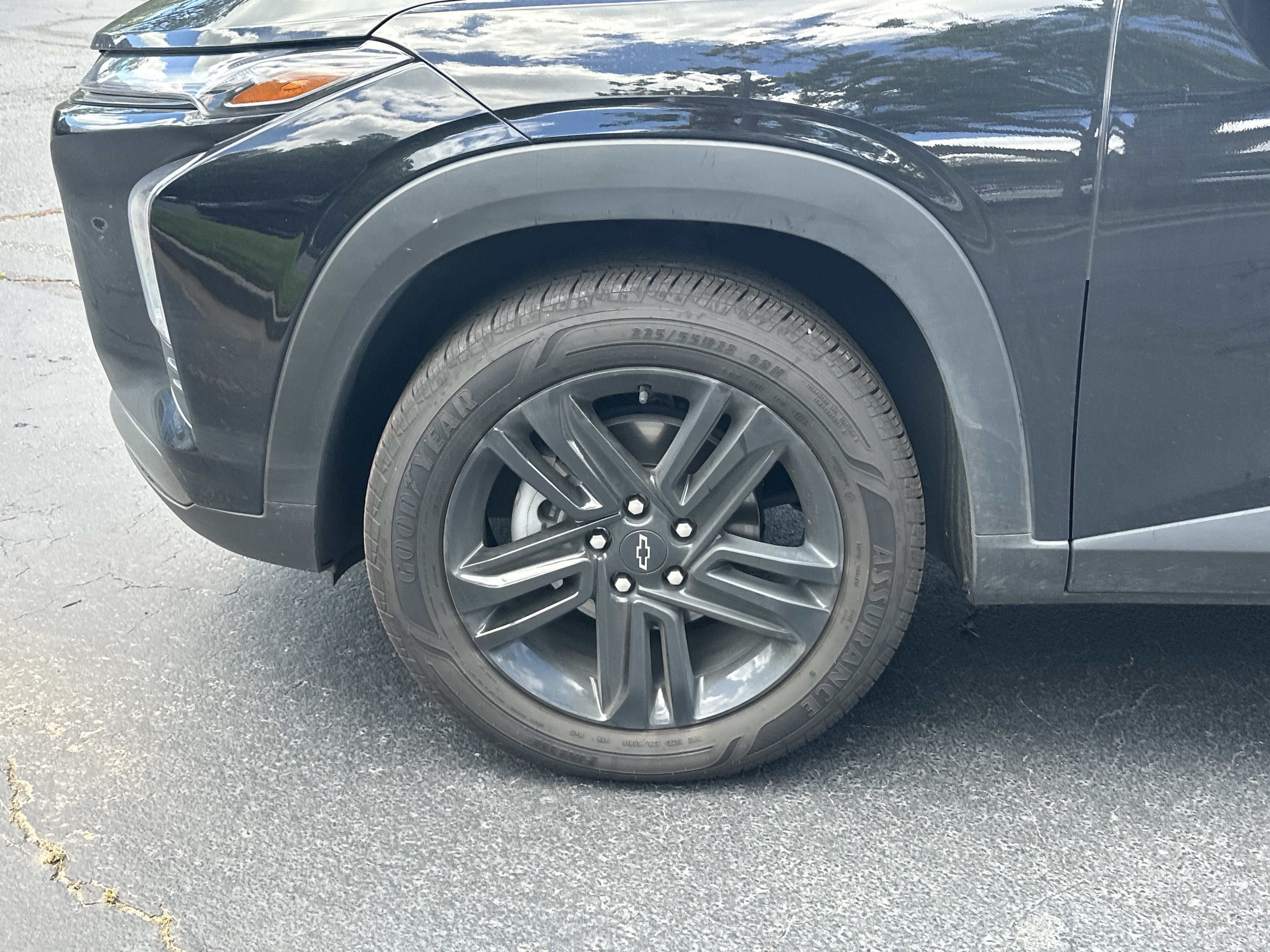 2025 Chevrolet Trax Activ - Photo 9