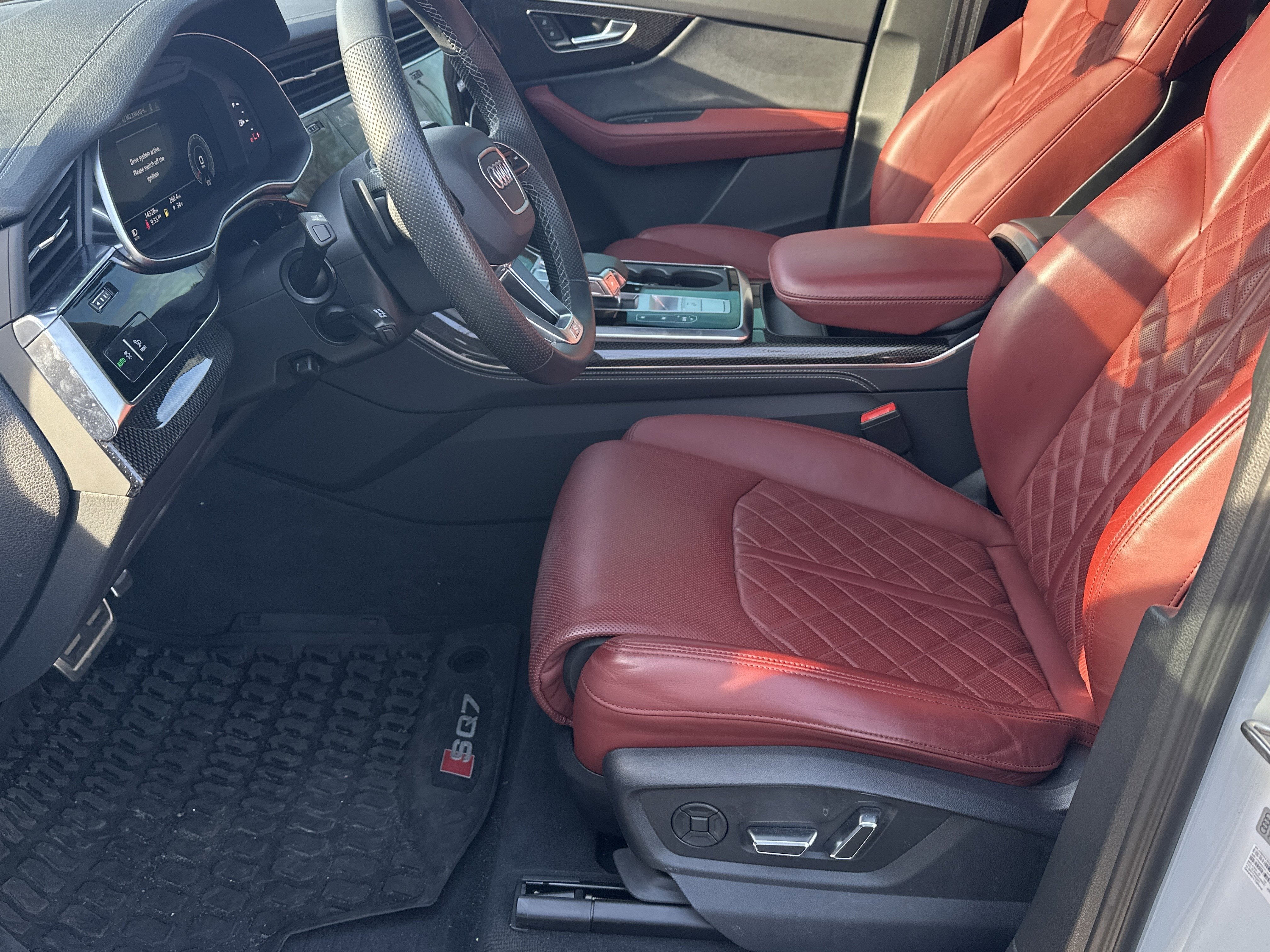 2023 Audi SQ7 Premium Plus TFSI quattro Tiptronic