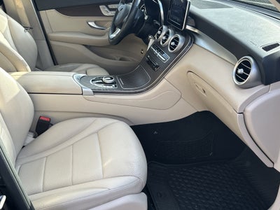 2019 Mercedes-Benz GLC 300 4MATIC®