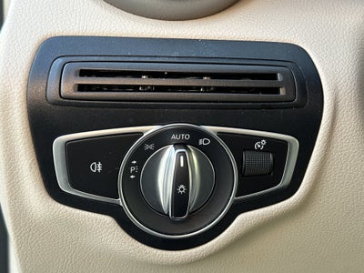 2019 Mercedes-Benz GLC 300 4MATIC®