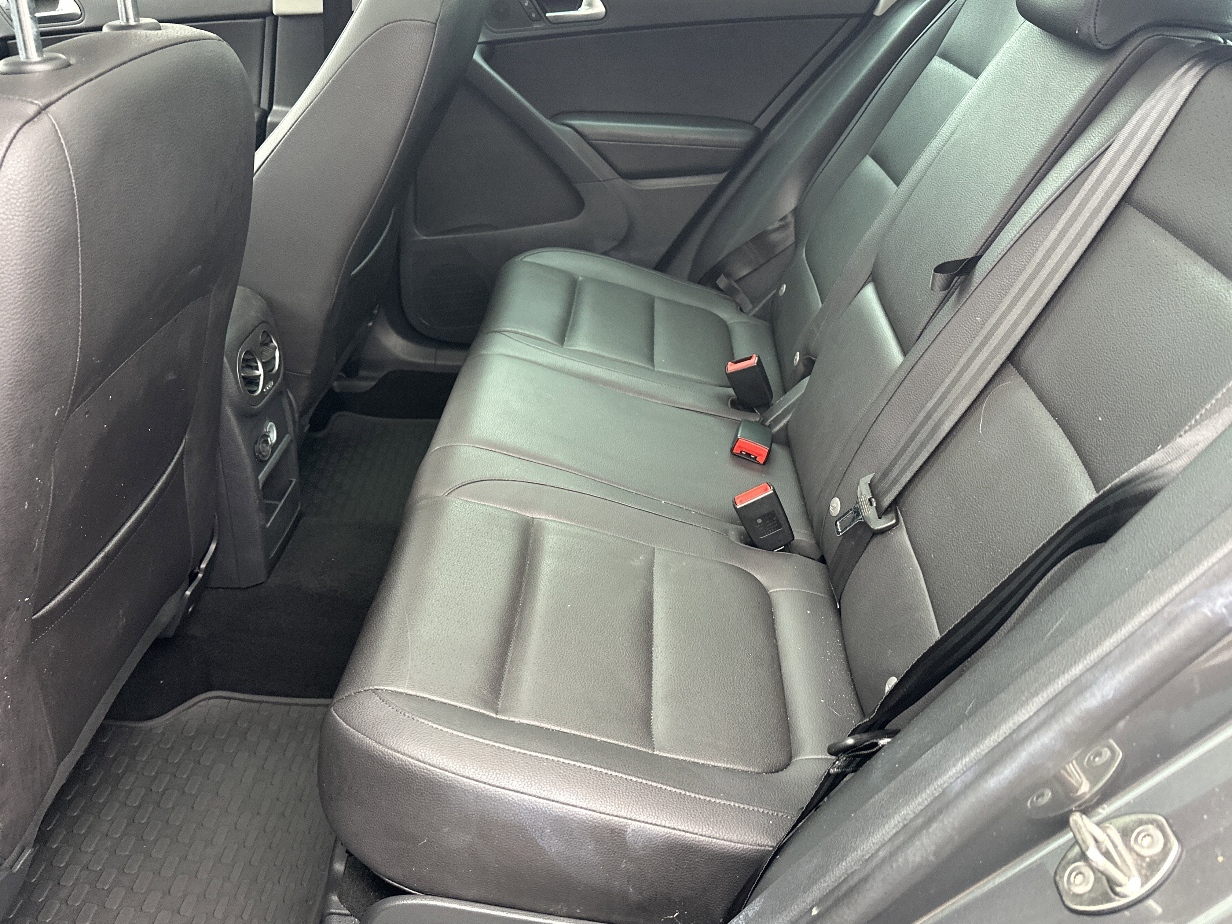 2016 Volkswagen Tiguan SE