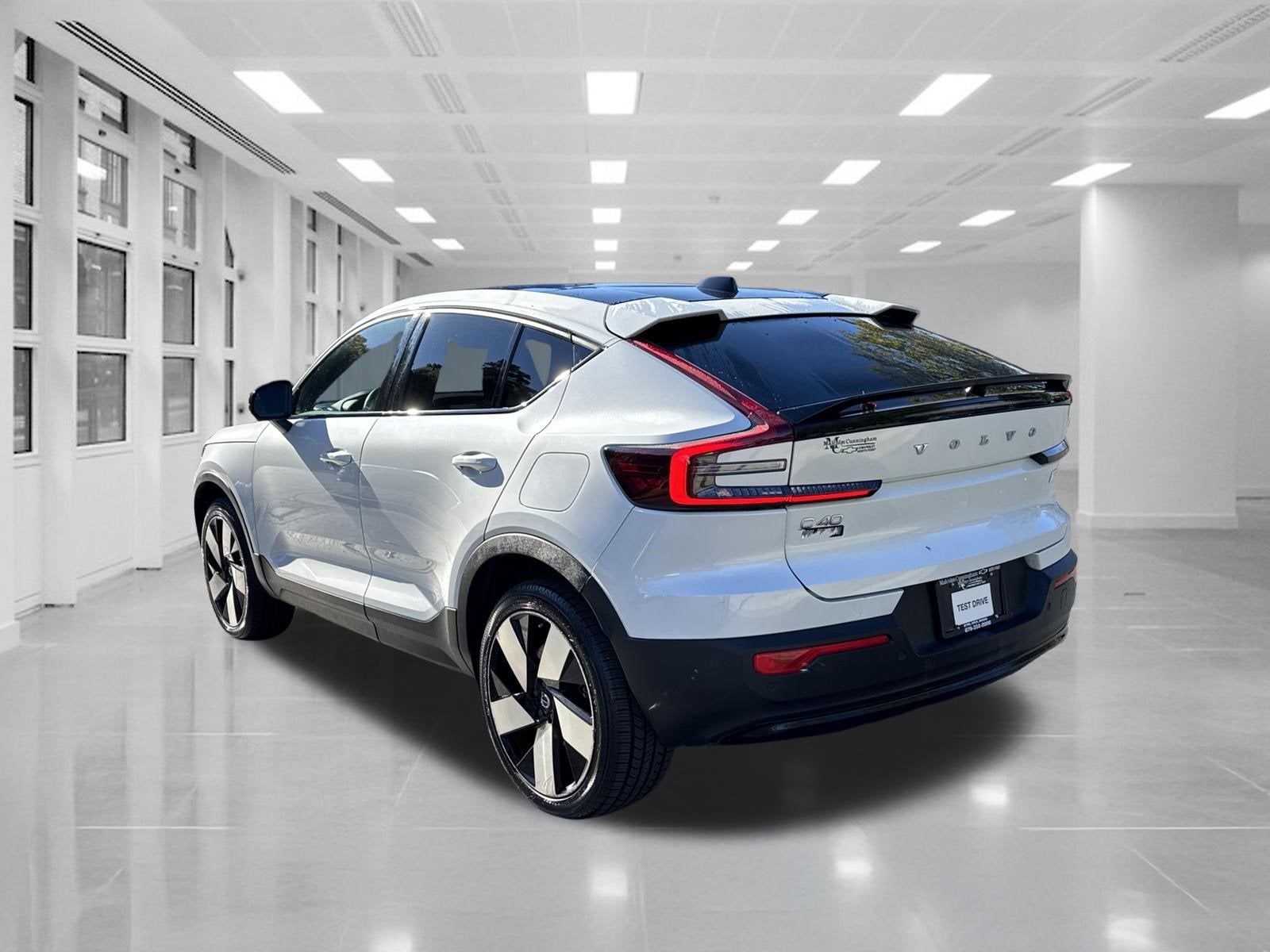 2023 Volvo C40 Plus - Photo 7