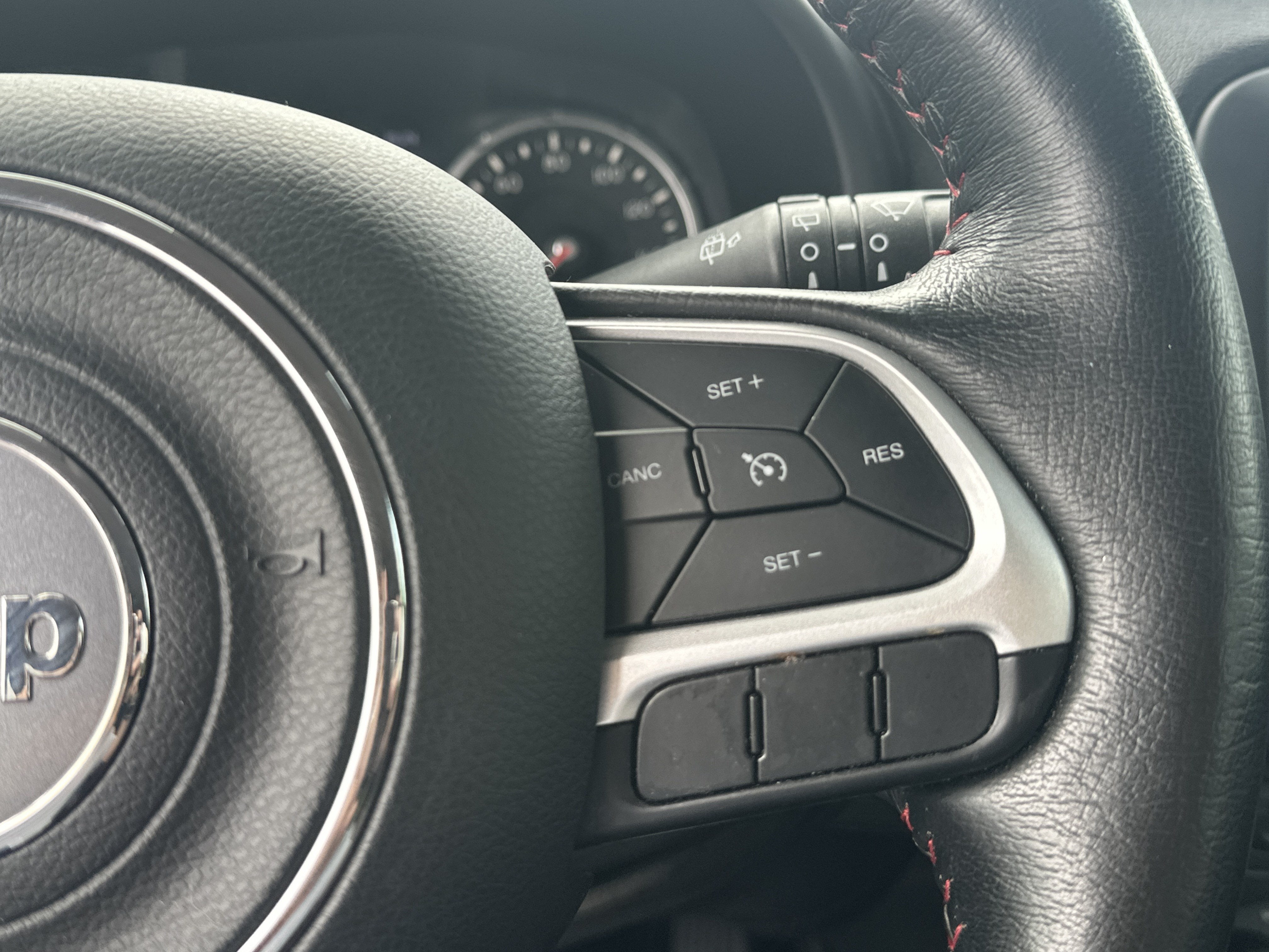 2017 Jeep Renegade Trailhawk - Photo 24