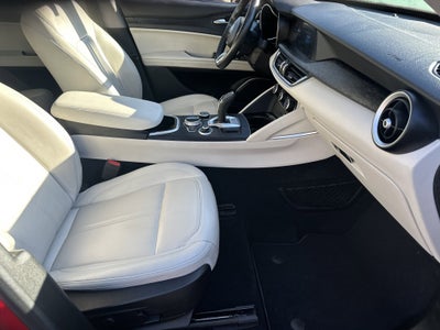 2021 Alfa Romeo Stelvio ICE