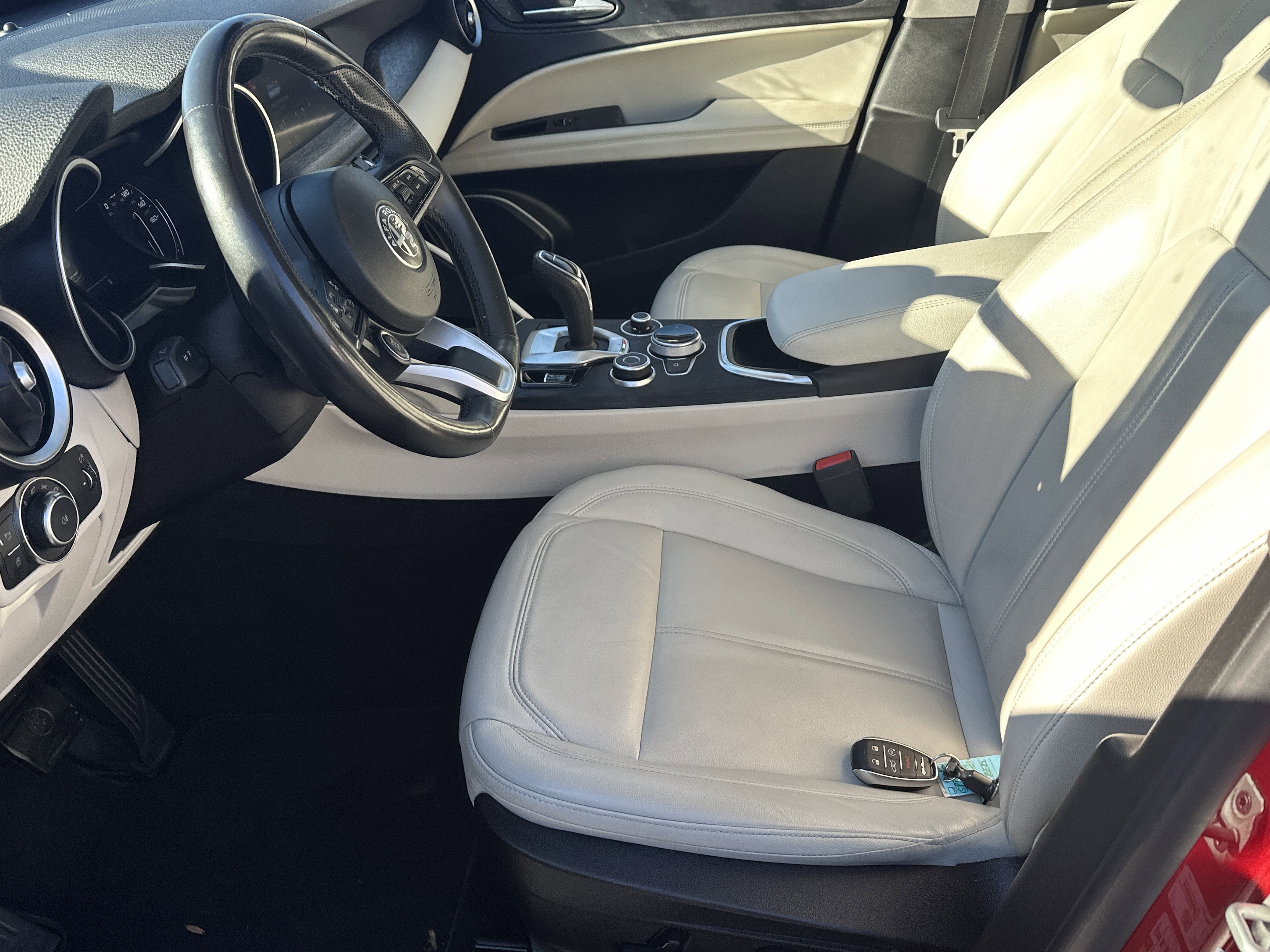 2021 Alfa Romeo Stelvio ICE